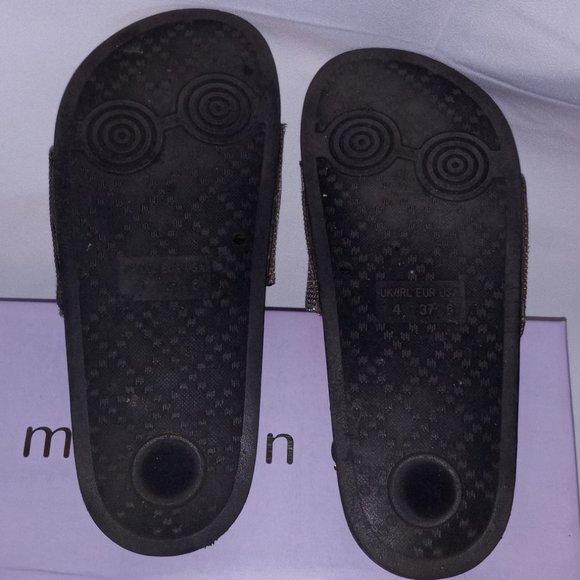 Madden Girl Fancy Slide Sandals - Picture 5 of 10